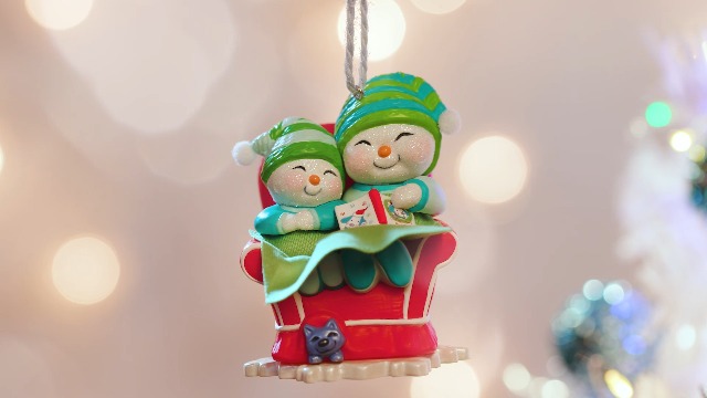 Amazon.com: Hallmark Keepsake Plastic Christmas Ornament 2022